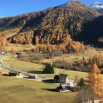 Uf Em Schloss Apartament