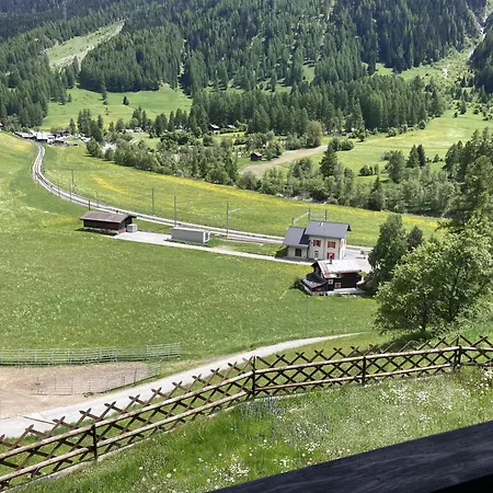 Апартаменты Uf Em Schloss *