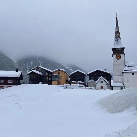 Uf Em Schloss * Goms