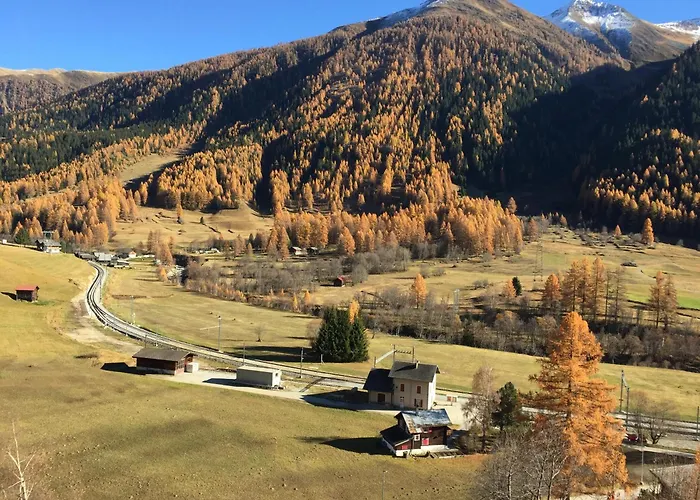 Uf Em Schloss Apartman